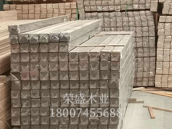 防腐木