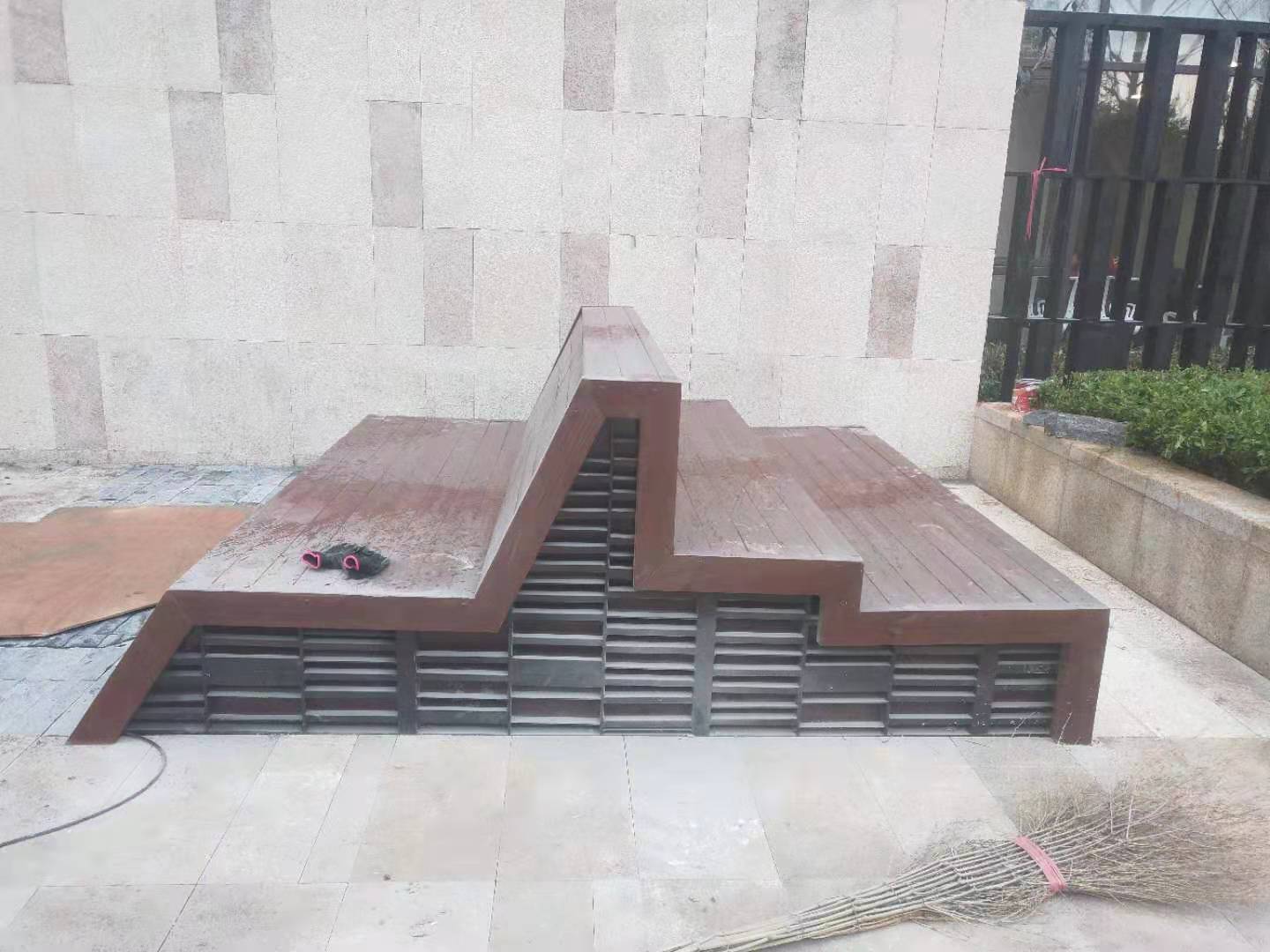 萬達(dá)廣場(chǎng)